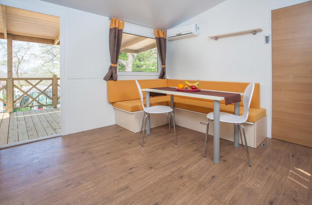 Cherry Premium Bianca Mobile Homes Zelena Laguna بوريتش المظهر الخارجي الصورة