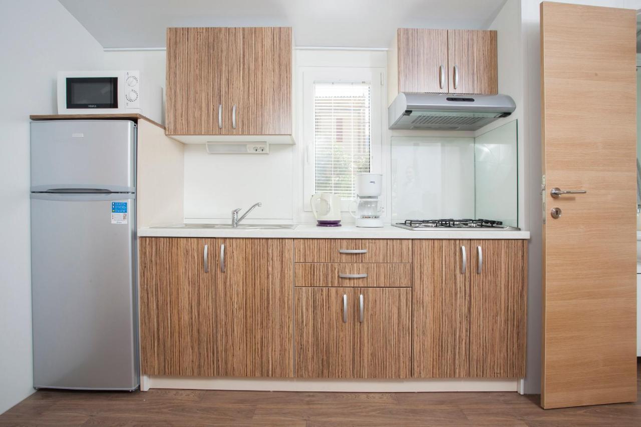 Cherry Premium Bianca Mobile Homes Zelena Laguna بوريتش المظهر الخارجي الصورة