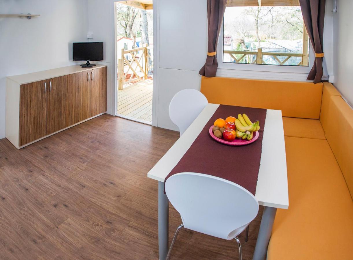 Cherry Premium Bianca Mobile Homes Zelena Laguna بوريتش المظهر الخارجي الصورة